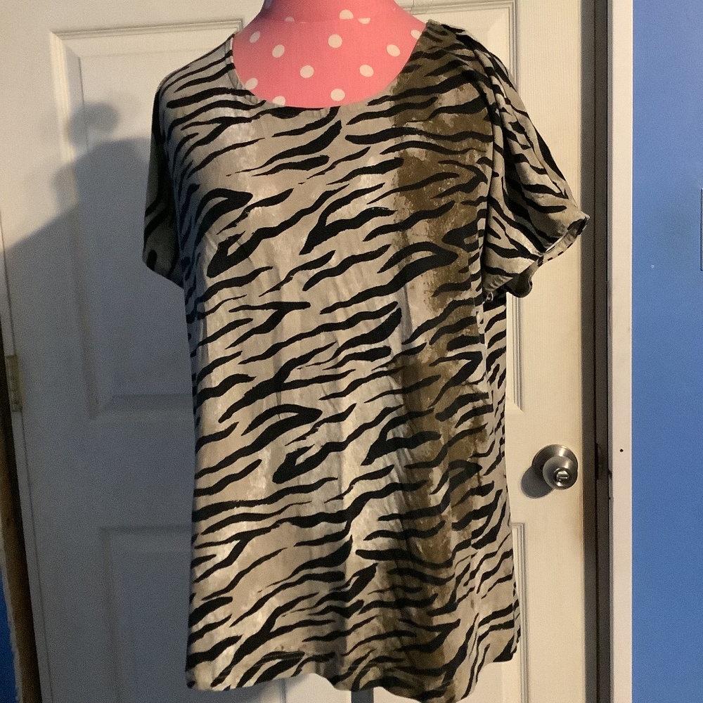 Women’s Fair Lady Animal Print Top Size 10